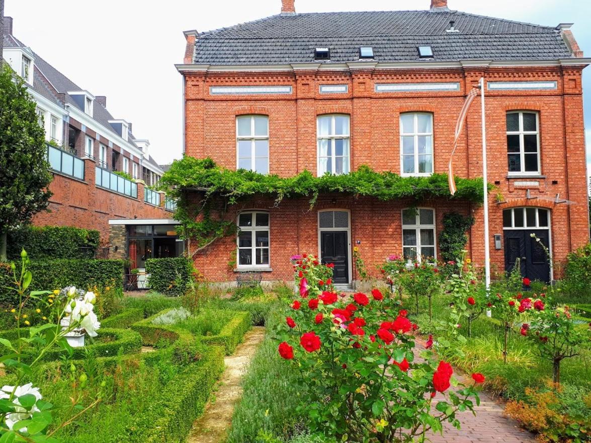 Het Gindrahuis Bed & Breakfast Bladel Exterior photo